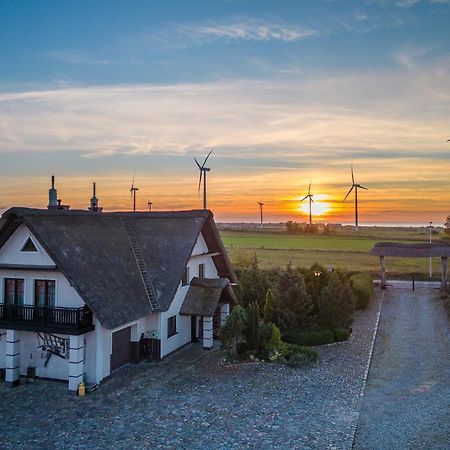Pod Strzecha Hotel Ujście-Darłowskie Kültér fotó