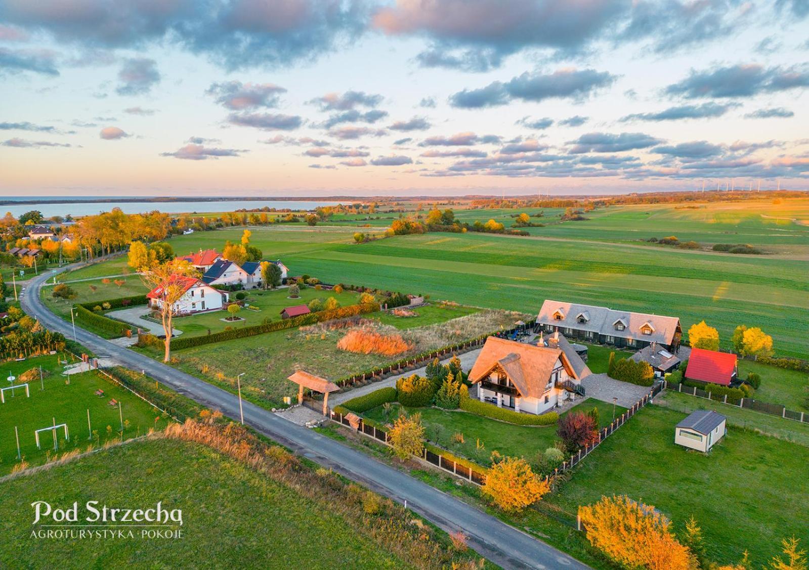 Pod Strzecha Hotel Ujście-Darłowskie Kültér fotó