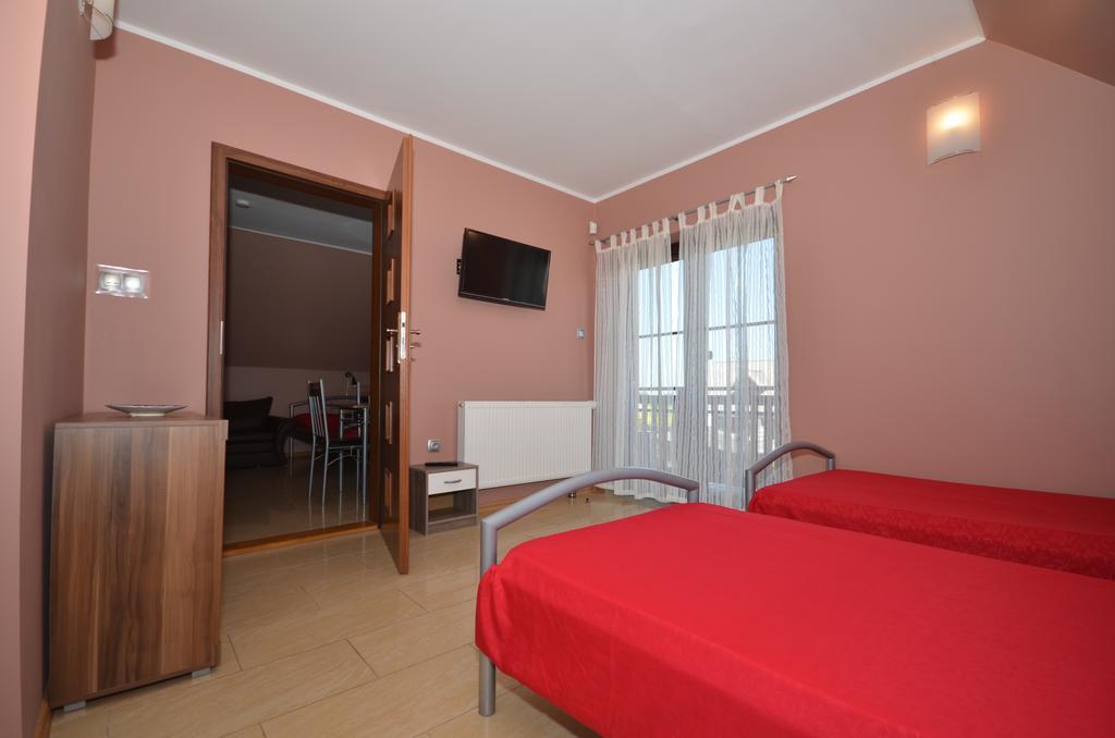 Pod Strzecha Hotel Ujście-Darłowskie Kültér fotó
