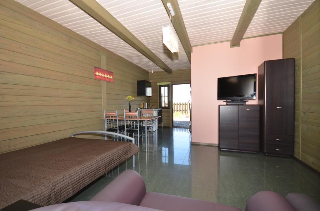 Pod Strzecha Hotel Ujście-Darłowskie Kültér fotó
