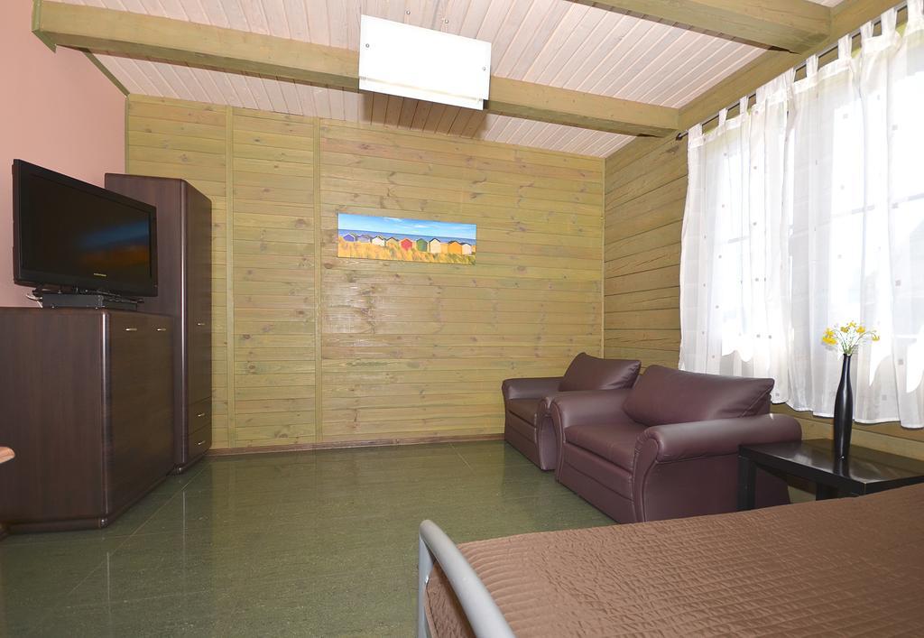 Pod Strzecha Hotel Ujście-Darłowskie Kültér fotó