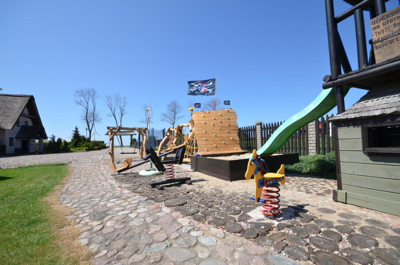 Pod Strzecha Hotel Ujście-Darłowskie Kültér fotó